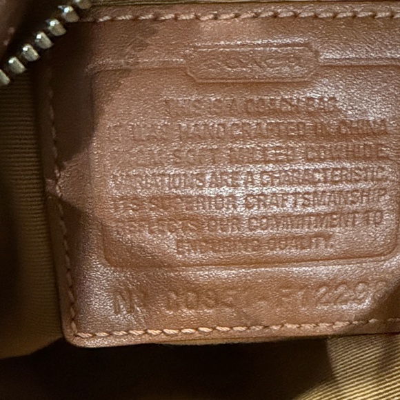 Coach Cream and Brown Shoulder Bag - Picture 5 of 6